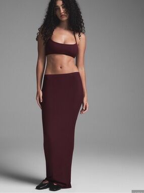 SKIMS NWT Soft Lounge Long Skirt - Bordeaux